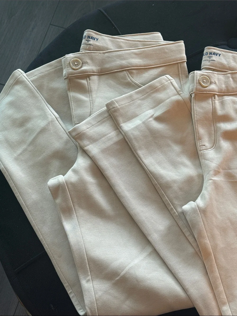 Uniform Old Navy Girls  Slim Stretch Jeggings in Beige